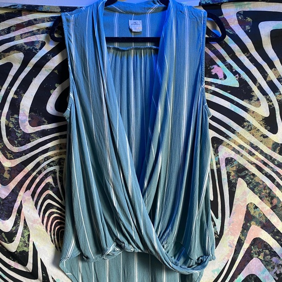 O'Neill Tops - Asymmetrical Low-Cut Tank